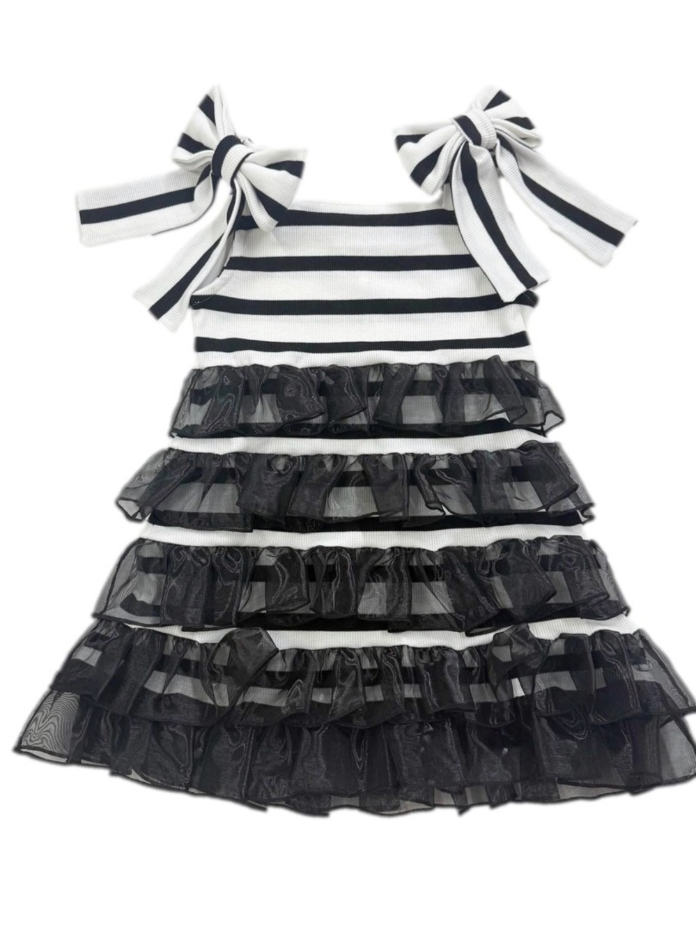 Petite Maison Kids adorable dress. Size 8 new with tags.